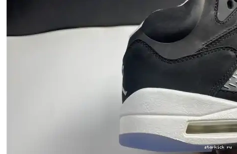 5 CT4838-011 “Oreo” CT4838-011 Air Jordan 0510